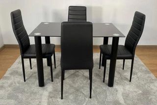 Mesa de cristal y 6 sillas Nuevas