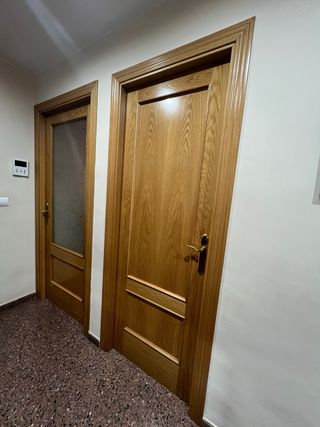 8 Puertas Madera Chapada con Marco