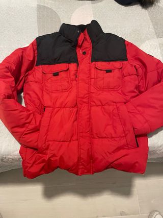chaqueton Jack Jones Roja y Negra