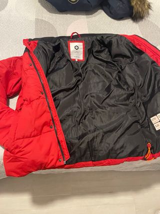chaqueton Jack Jones Roja y Negra
