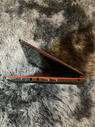 Portatile Acer Aspire One Rosso