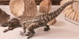 Dinosauro Acrocanthosaurus Papo