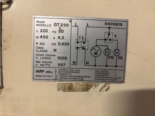 Arcón expositor congelador 2.5m x 1m