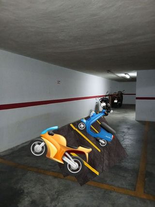 Garaje en alquiler en Ensanche - Diputación en Alicante