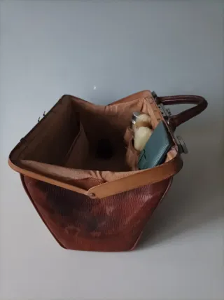 Maleta antigua de barbero