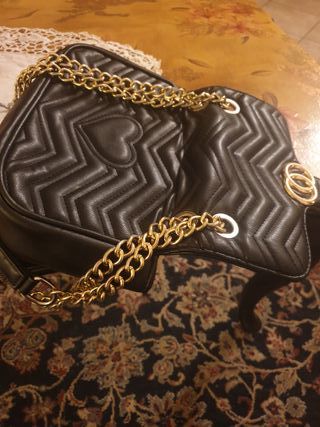 Borsa tracolla nera trapuntata