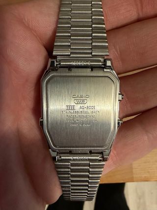 Reloj Casio AQ-800E-7A2EF Plata
