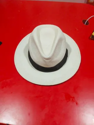 Sombrero Panameño Tejido a Mano