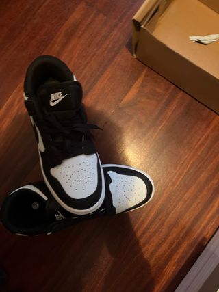 Zapatillas blanco con negro para bestir