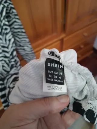 Vestido mini estampado cebra