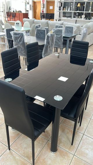 Mesa de cristal + 6 sillas ¡NUEVAS!