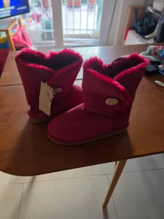 Botas UGG Piel Oveja Rosas Talla [Talla]