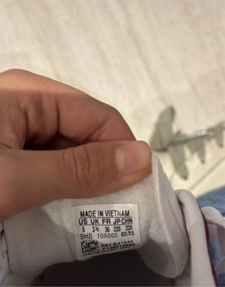 Adidas Gazelle granate