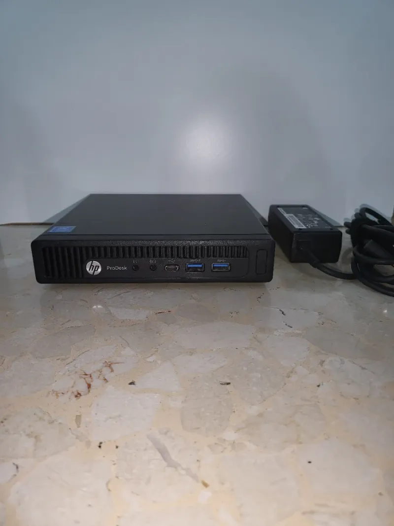 Mini PC HP Negro