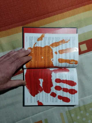 U2 EDICIÓN LIMITADA ESPECIAL CD+DVD+LIBRO