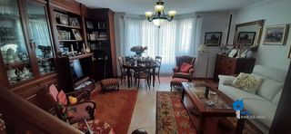 Casa pareada en venta en Laredo