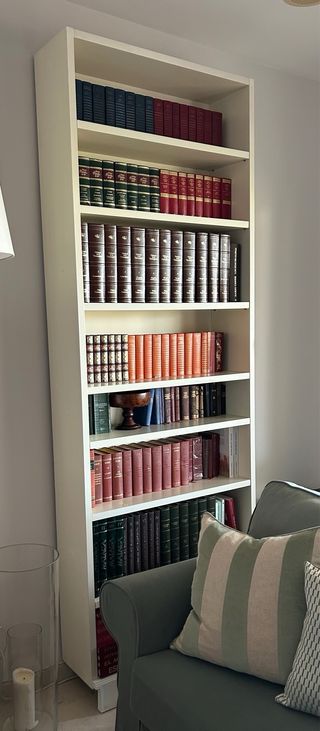 Estanterías de madera y metal hechas a mano