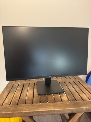 Monitor LG 27”