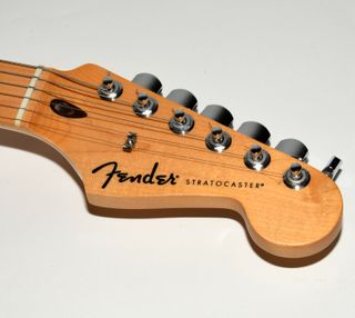 Guitarra Eléctrica Fender Stratocaster