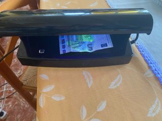 Detector de billetes