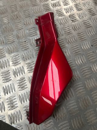 Carenado Yamaha Tracer 07 Derecho Trasero Rojo