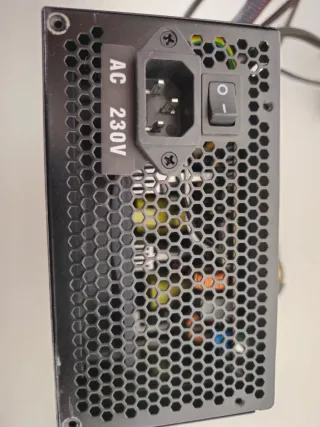 Fonte PC EuroTech FATX600R40 600W