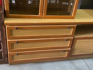 MUEBLE APARADOR O TV 240CM GRANDE Y ESPACIOSO