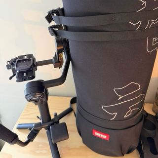 Estabilizador Zhiyum Weebil 3s funda y caja