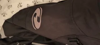 Cazadora de moto negra