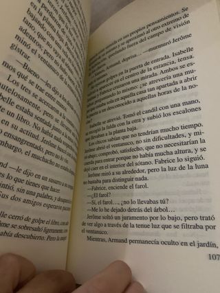 La hija de la noche (PERISCOPIO) (Spanish Edition)