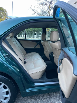 Mercedes-Benz Clase E 2001 2.6 6 Velocidades