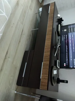 Mueble TV moderno madera y cristal