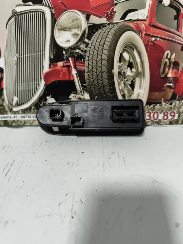 Mando elevalunas y retrovisores Peugeot 508 2012