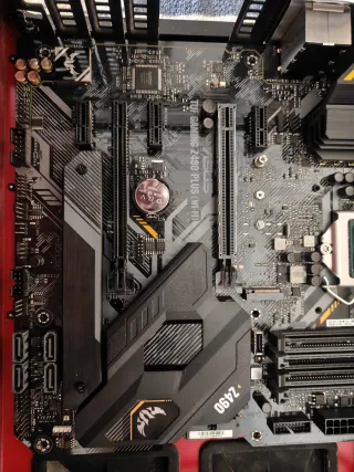 i5-10600K + ASUS TUF Z490 Gaming WiFi + 32GB RAM