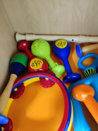 Juguetes instrumentos música niños