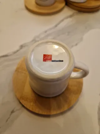 Servizio 6 tazzine caffè con piattini