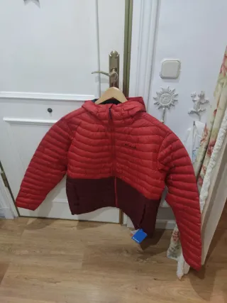 Chaqueta Columbia Plumas Roja.