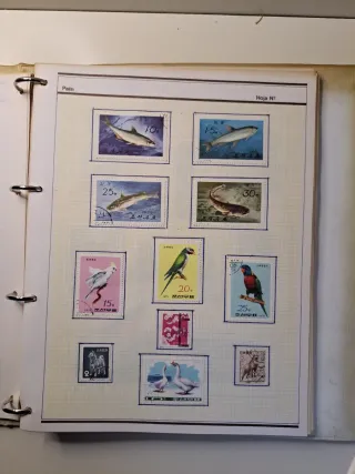 Colección de sellos de varios países