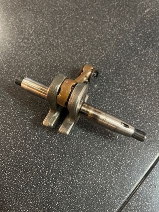 Cigüeñal Komatsu EB 7000  Oleo Mag BV 162