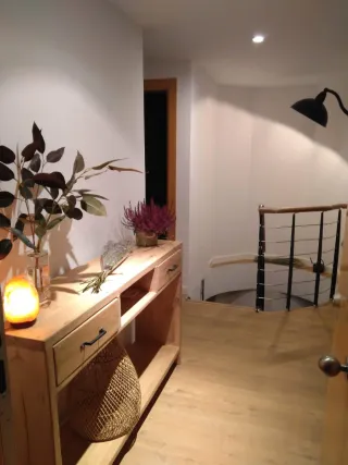 Mueble recibidor madera natural