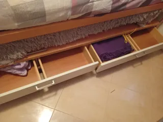 Cama nido doble, con cajones.