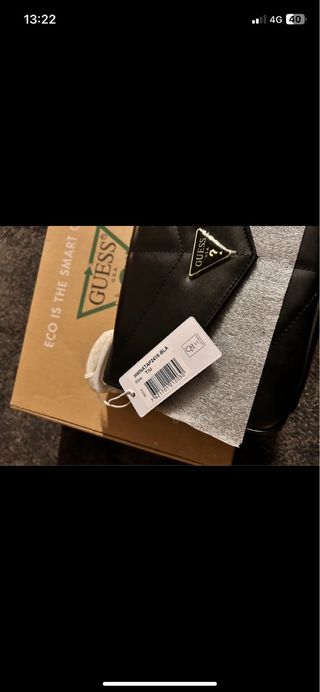 Bolso de mano Guess negro
