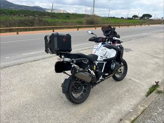 BMW R 1250 GS Adventure 2021 con solo 27000km