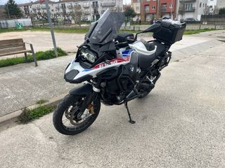 BMW R 1250 GS Adventure 2021 con solo 27000km