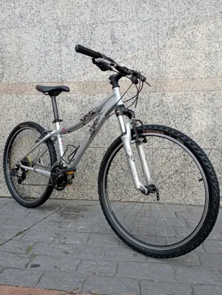 Bicicleta Specialized Myka
