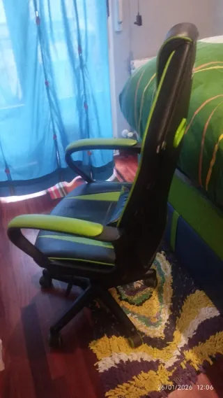 Silla Gaming Negra y Verde