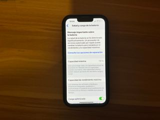iPhone 13 Blanco Como Nuevo