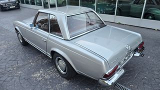 Mercedes-Benz  230SL W113 Pagoda  1964