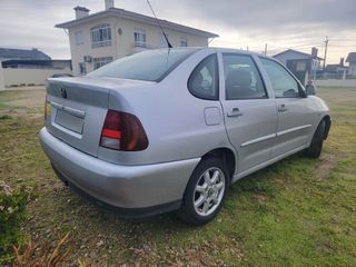 Volkswagen Polo classic 1.4 16V 100cv