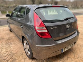Hyundai i30 1.6 CRDi GL FDU Classic 2011